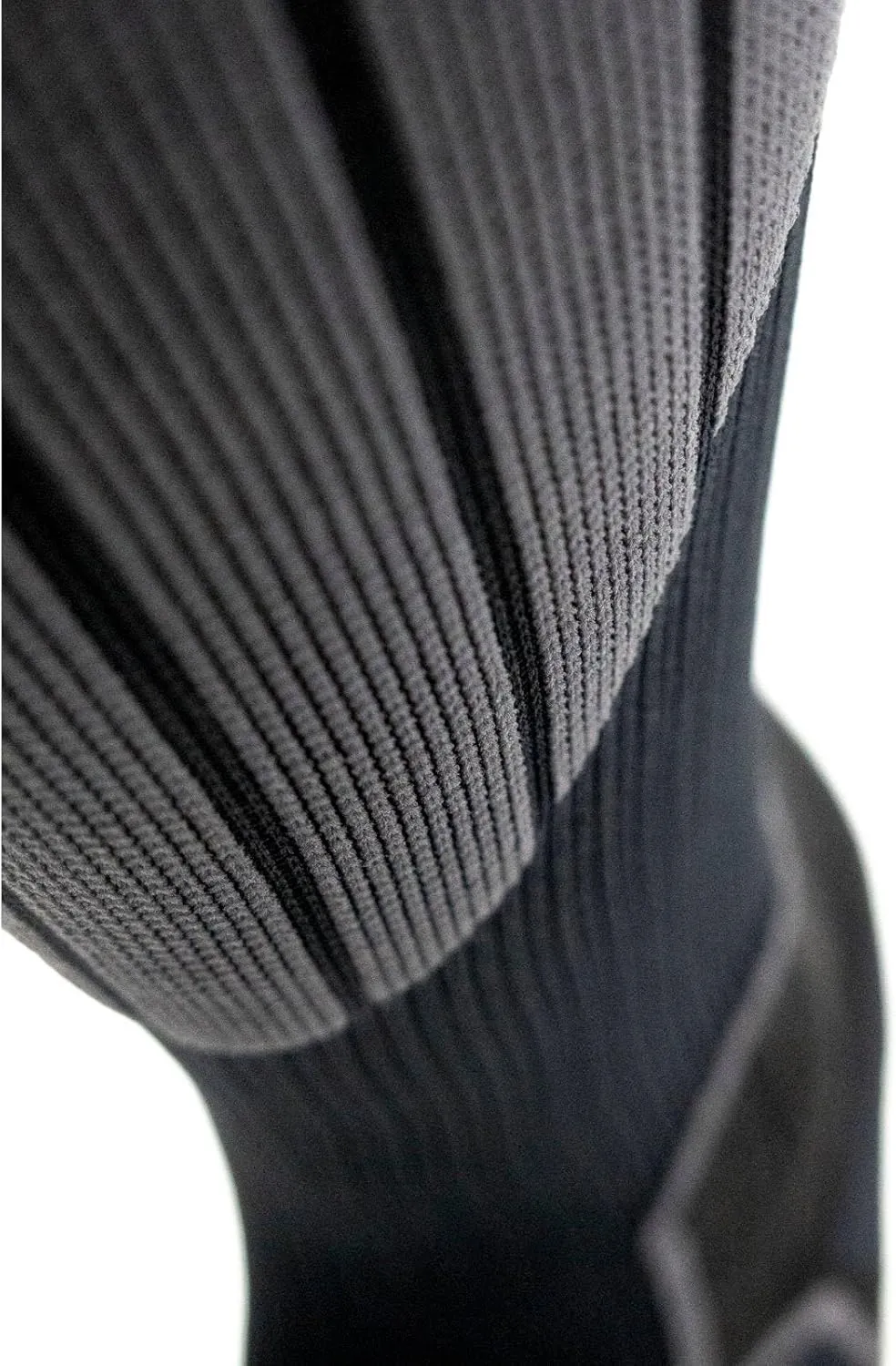 DISSENT GFX Compression Hybrid DLX-Merino Wool Low-Profile High-Performance Ski Socks